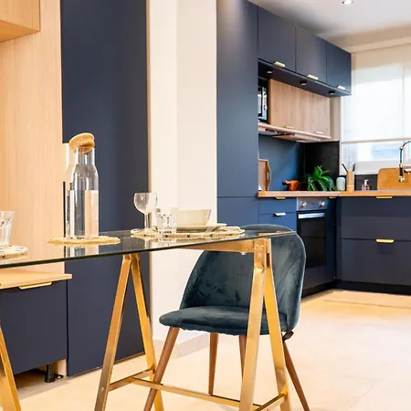Le Duplex 3 - 1p A 7p - Saint Honore Apartment *